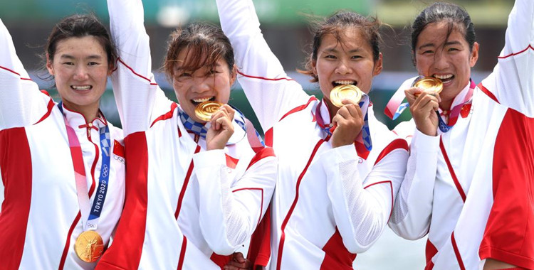 賽艇世錦賽中國隊獲女子四人雙槳金牌